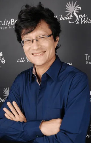 Dr Edward Chan